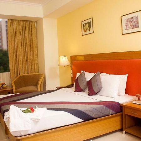 Ramanashree Brunton Hotel Bangalore Ngoại thất bức ảnh