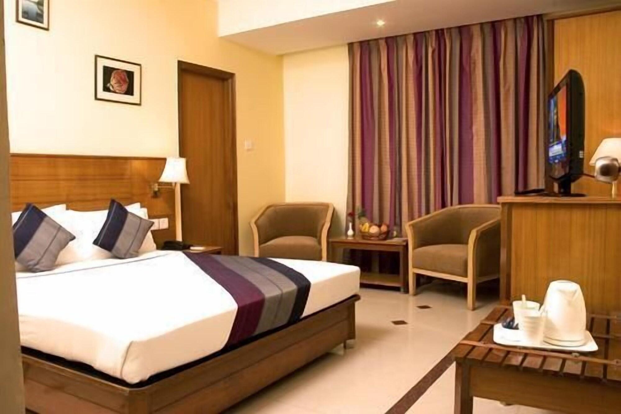 Ramanashree Brunton Hotel Bangalore Ngoại thất bức ảnh