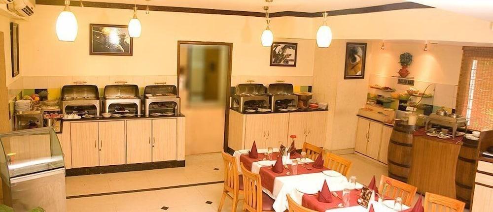 Ramanashree Brunton Hotel Bangalore Ngoại thất bức ảnh