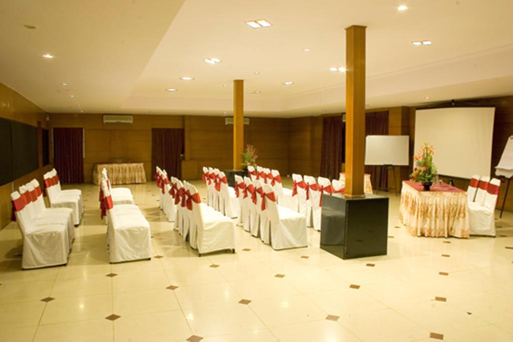 Ramanashree Brunton Hotel Bangalore Ngoại thất bức ảnh